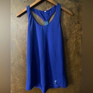 Medium Under Armour Race back Purple Tank Top